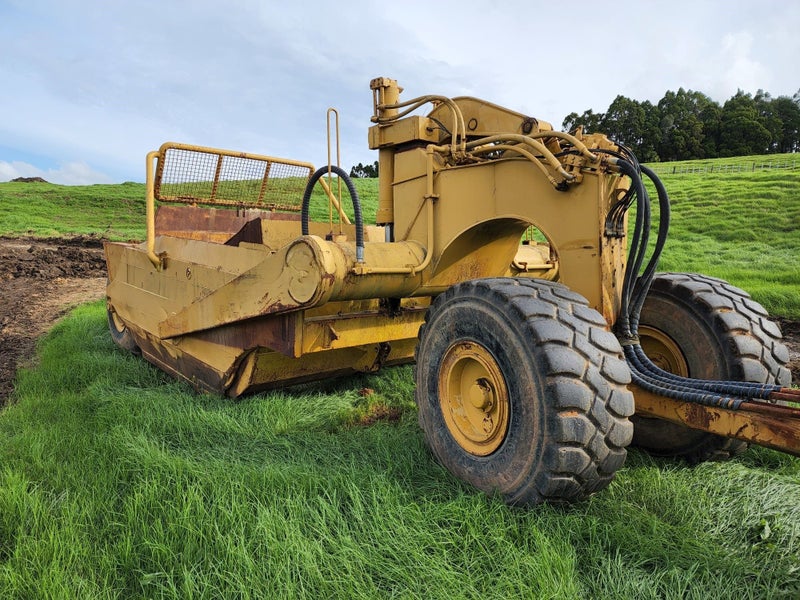 2005 LIEBHERR PR752 DOZER with KOKUDO 23SBW SCOOP/TOW BEHIND SCRAPER62863219386625111