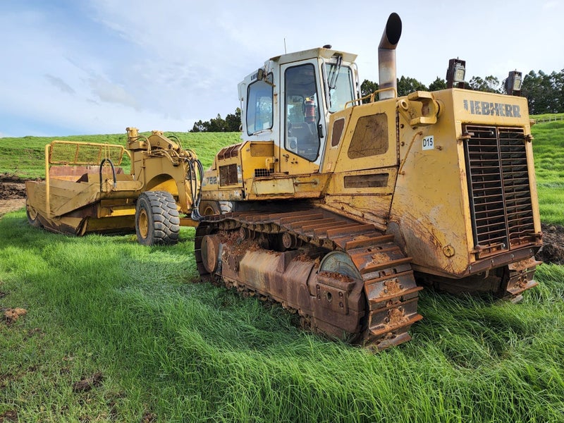 2005 LIEBHERR PR752 DOZER with KOKUDO 23SBW SCOOP/TOW BEHIND SCRAPER62863219386625112
