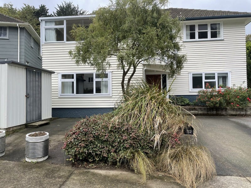 Image 1 of 20