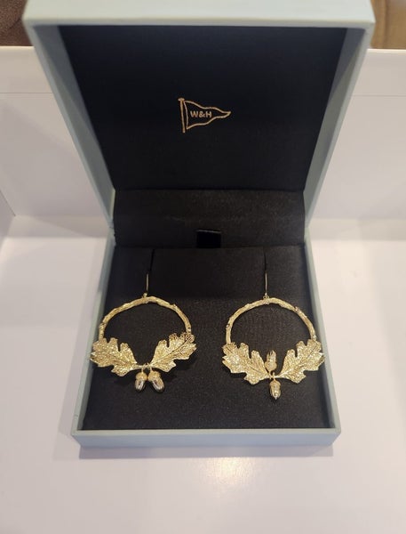 Karen Walker Acorn & Leaf Wreath Earrings - Gold plated Carousel 1