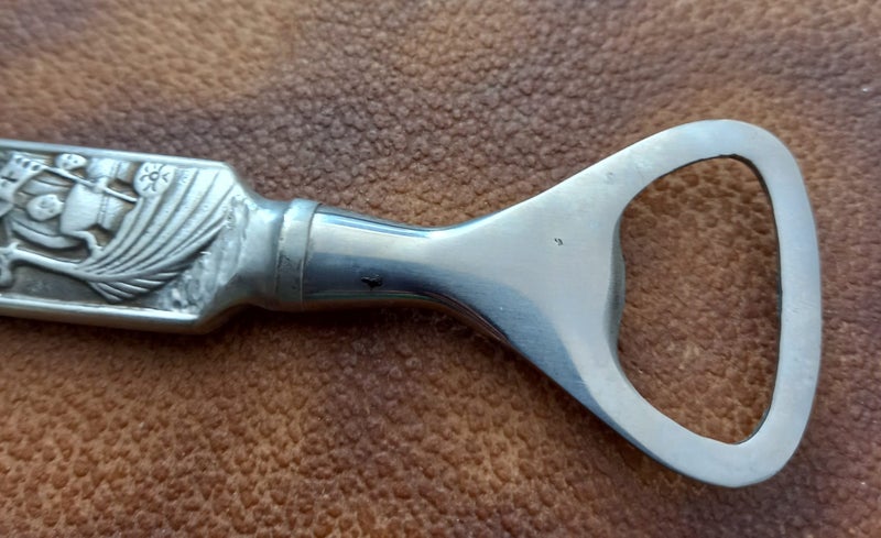 Vintage bottle opener Carousel 4