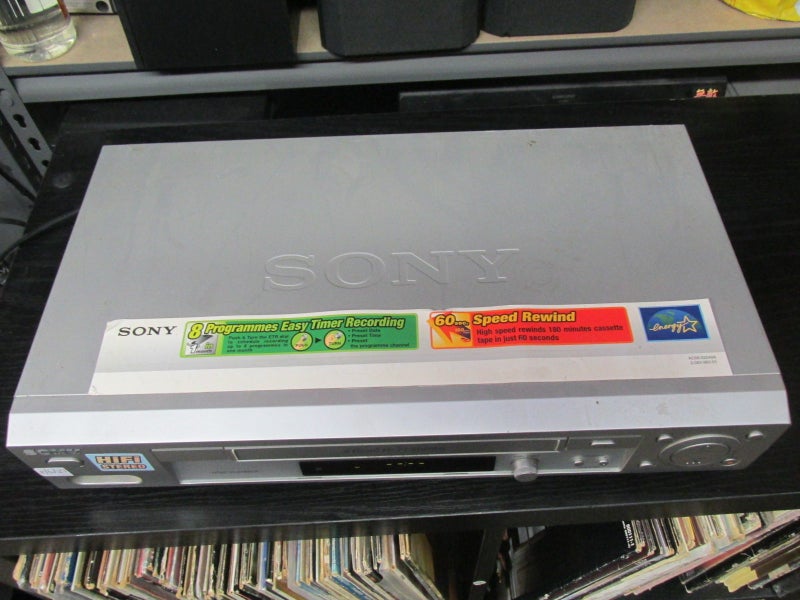 Sony SLV-EZ735AZ Hi-Fi Stereo VHS Tape Recorder Carousel 2