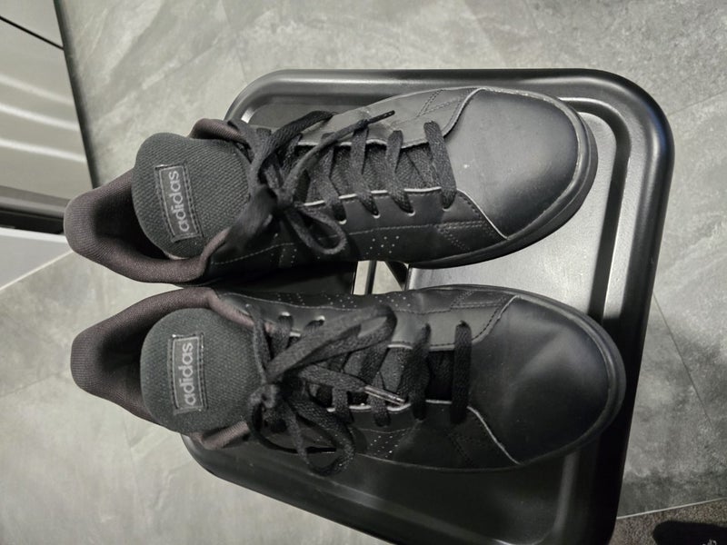 Adidas Shoes Carousel 2