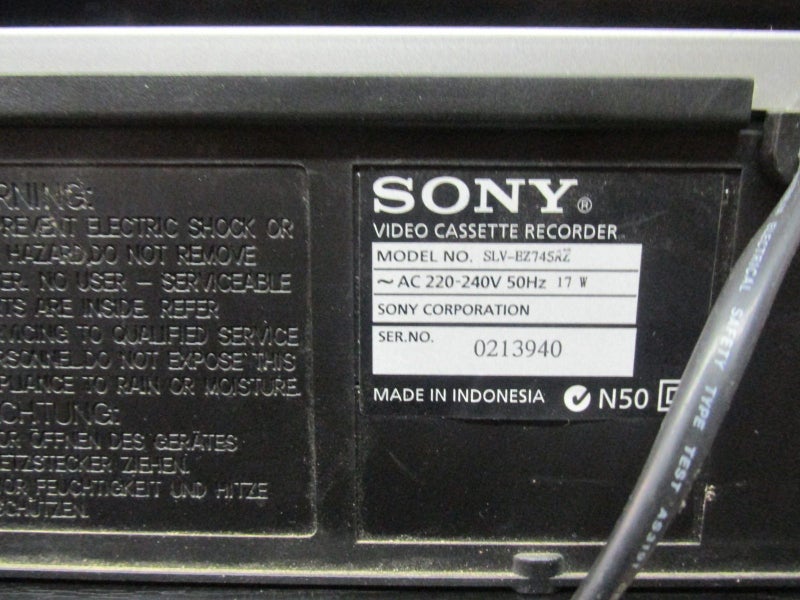 Sony SLV-EZ745AZ Hi-Fi Stereo VHS Tape Recorder Carousel 4