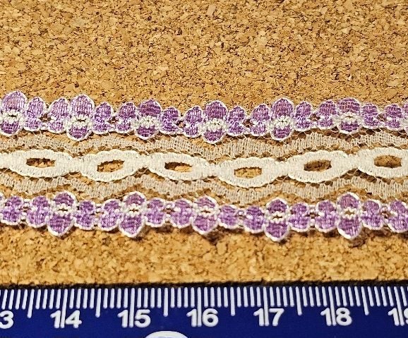 Vintage Lace:60cm Purple and white eyelet lace trim Carousel 1