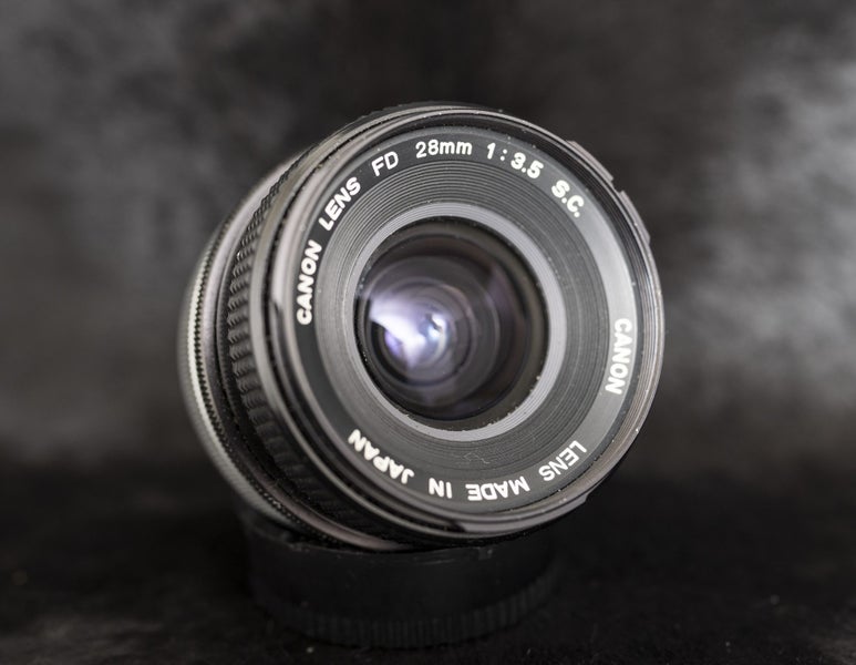 Canon FD 28mm f3.5 S.C. Carousel 1