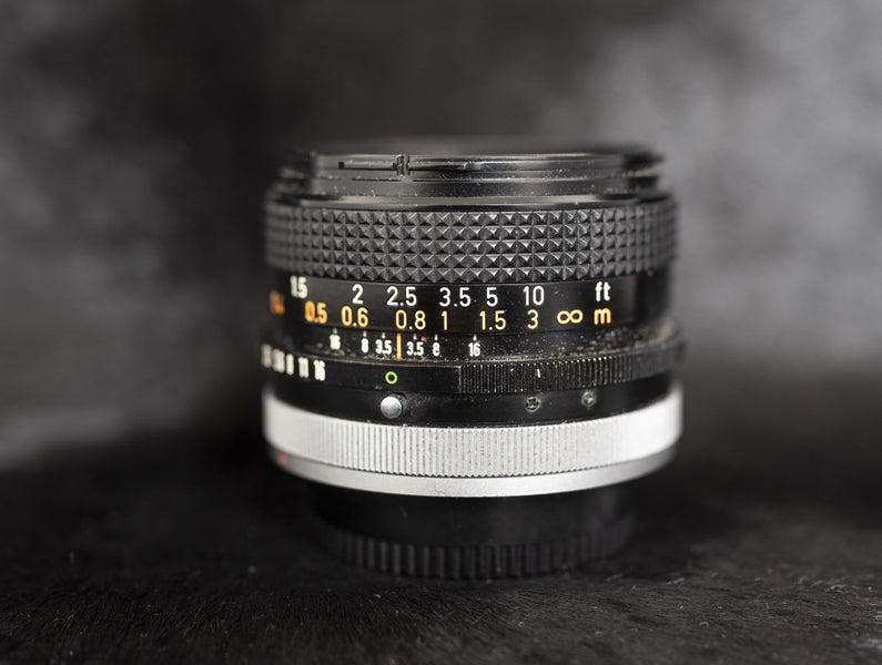 Canon FD 28mm f3.5 S.C. Carousel 9