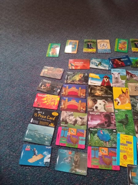 Bulk lot of Telecom Phonecards Carousel 2