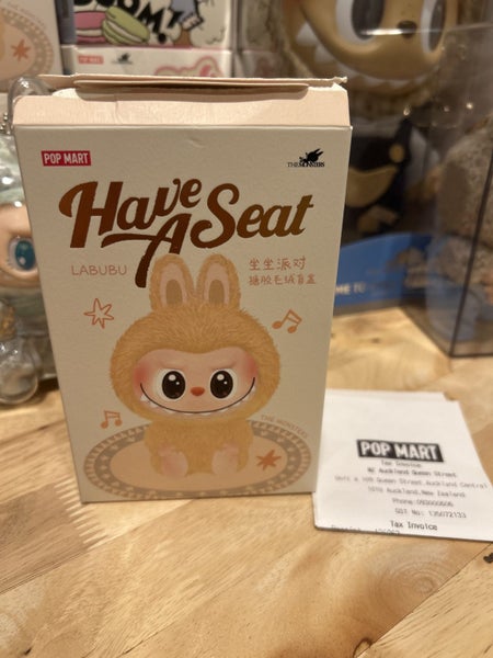 Popmart Labubu have a seat Carousel 1