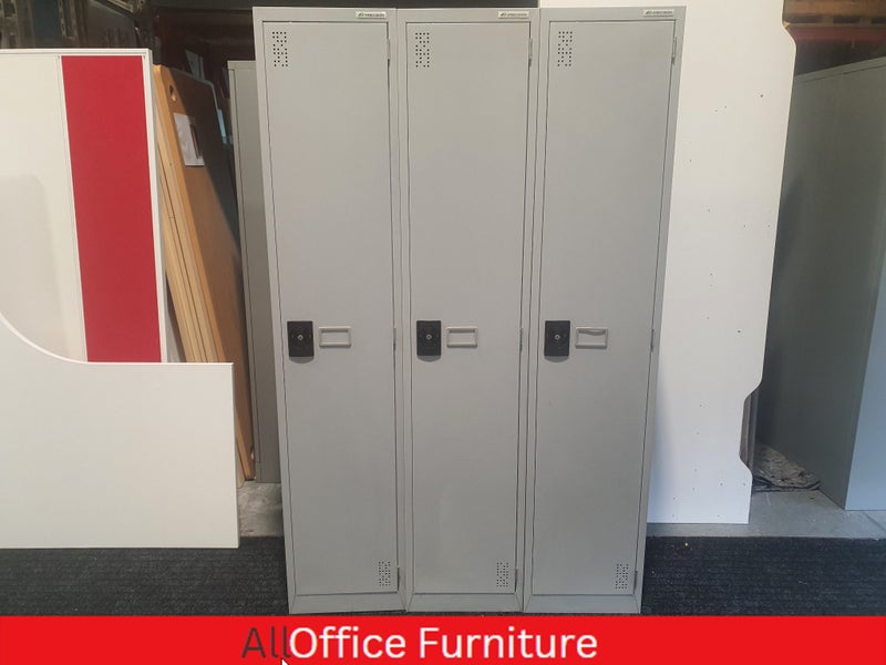 Precision Staff Lockers x 3 Carousel 1