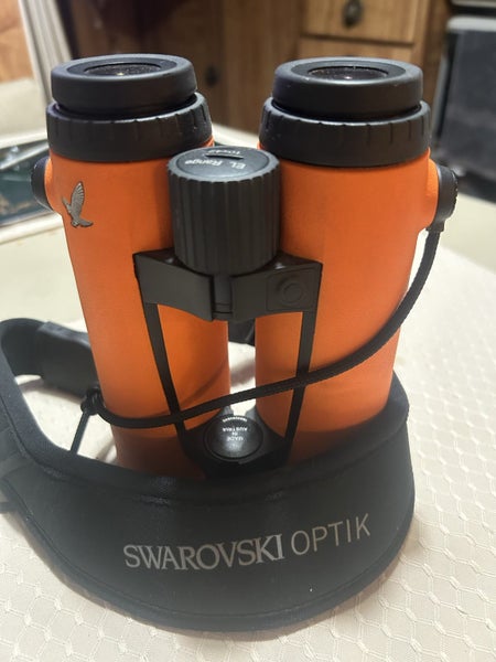 Binoculars Carousel 1