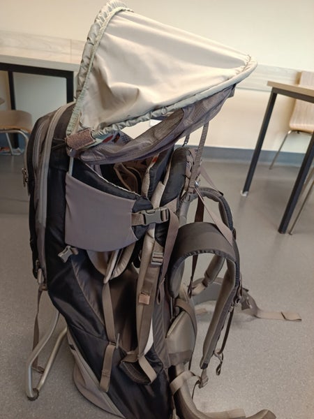 Macpac Vamoose Child Carrier Carousel 1