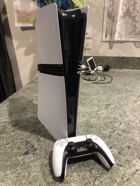 PS5 Pro comes with warranty Carousel 1