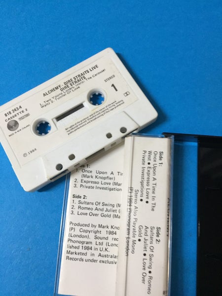 Dire Straits: Alchemy (Cassette) Carousel 3