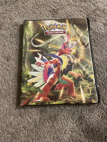 Pokémon folder with token Carousel 1