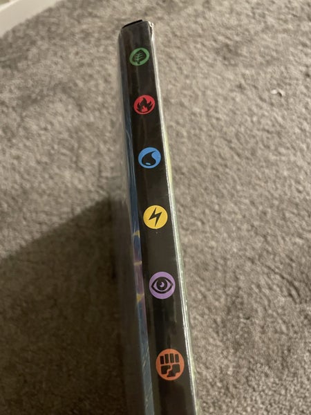 Pokémon folder with token Carousel 9