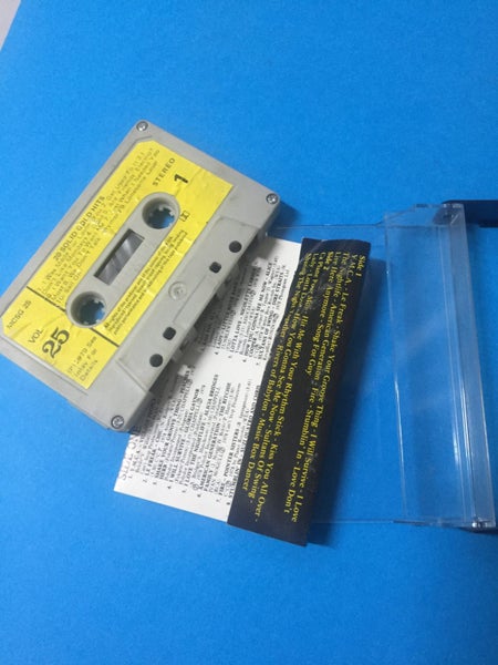 20 Solid Gold Hits: Volume 23 (Cassette) Carousel 3