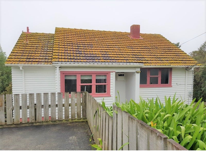 Image 1 of 8