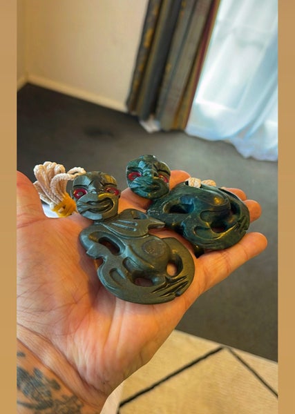 2x Hei tiki - Matakauri & Manata Carousel 2