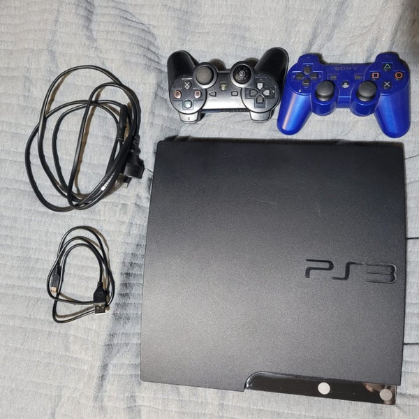 PlayStation 3 Slim Bundle 320GB – 2 Controllers Carousel 1