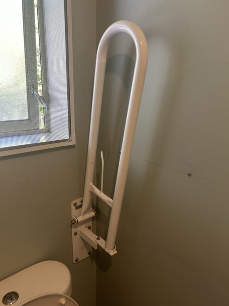 Support Rail Grab Bar, Toilet Safety Carousel 2