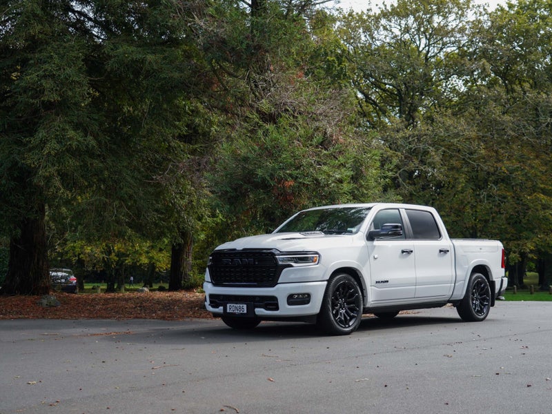 2025 Ram 1500 DT Limted RB Night Edition 3.0P 4WD, photo 2