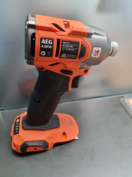 AEG Brushless Impact Driver (Skin Only) Carousel 3
