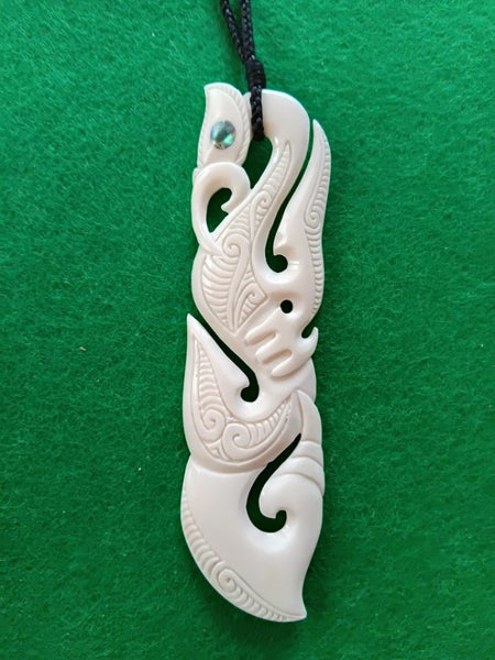 Bone Carving - Large Manaia Pendant in Giftbox Carousel 1