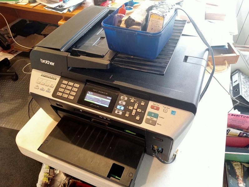 Brother printer MFC-6490CW Carousel 1