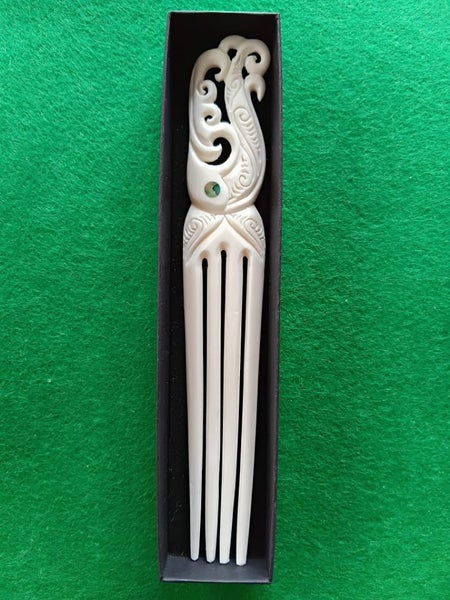 Bone Carving - Large Wheke Heru in Giftbox Carousel 2