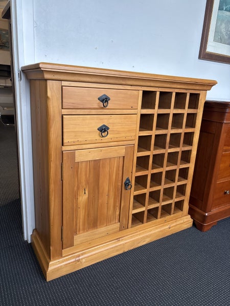 Solid Rimu Wine Rack Sideboard / Cabinet By Ken Wills Furniture Timaru Carousel 17