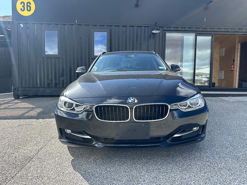 2013 BMW 320i Touring Sport/ Reverse Camera/ Pa...62863271241729113