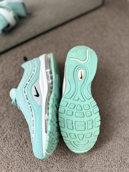 Nike AirMax 97 Carousel 3
