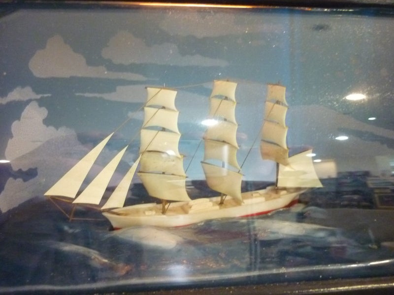 VITASCOPE SAILING SHIP RARE CLOCK.ISLE OF MAN Carousel 2