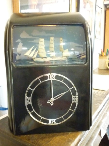 VITASCOPE SAILING SHIP RARE CLOCK.ISLE OF MAN Carousel 1