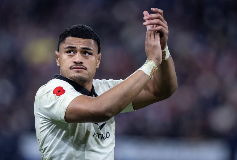 Charity Auction - Signed All Blacks' Jersey - Collector's Edition Carousel 10