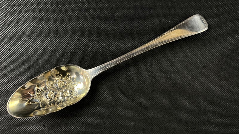 1808 Antique Sterling Silver George III Large Berry Serving Spoon - Lot W192 Carousel 1