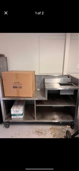 Food or drink mobile cart/stand/workbench Carousel 1