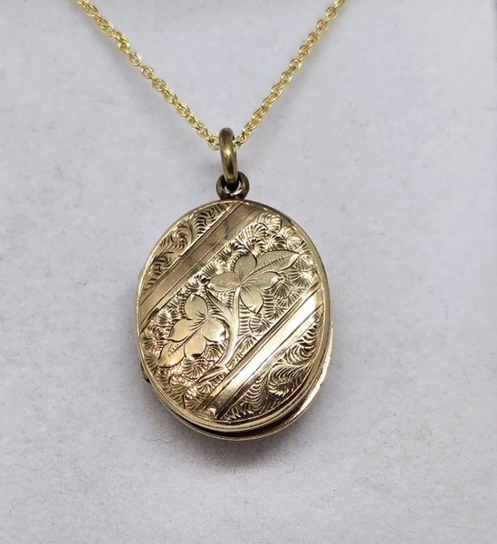 Vintage Edwardian 9ct gold locket - $1 reserve Carousel 1