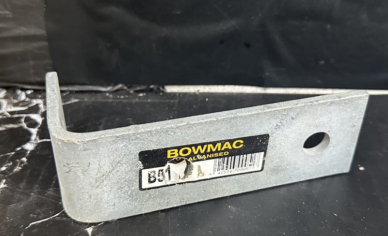 BOWMAC B51 No Gusset Hot Dip Galvanised Angle Bracket - $1 Reserve (PU20 Cubby) Carousel 1