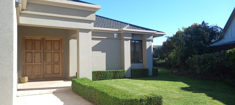 Image 1 of 11
