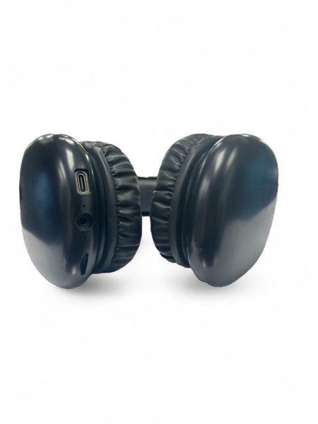 HEADPHONES Carousel 3