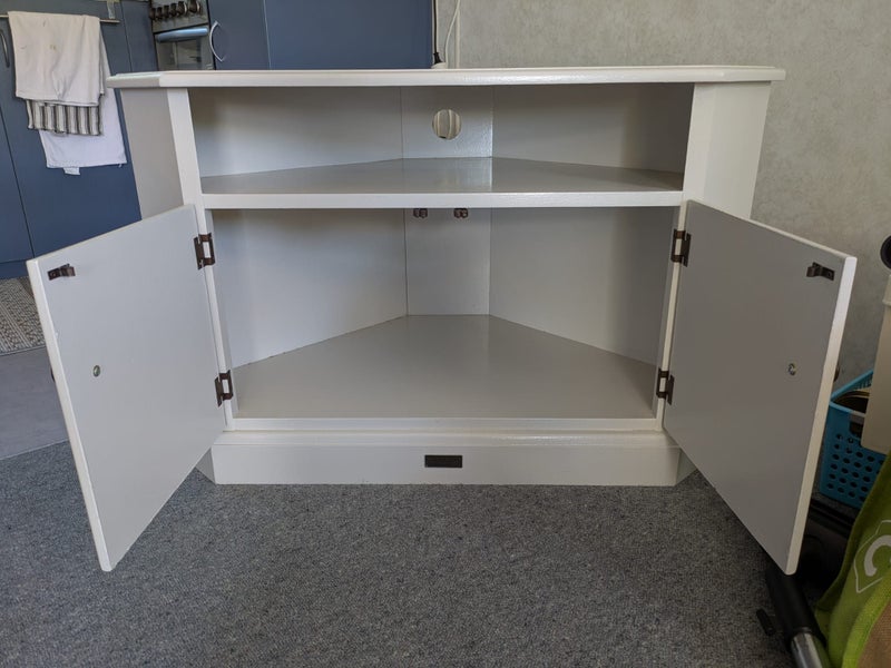 Corner TV Cabinet Carousel 2