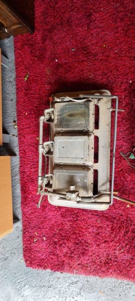 Gas Radiant Heaters x2 Carousel 7