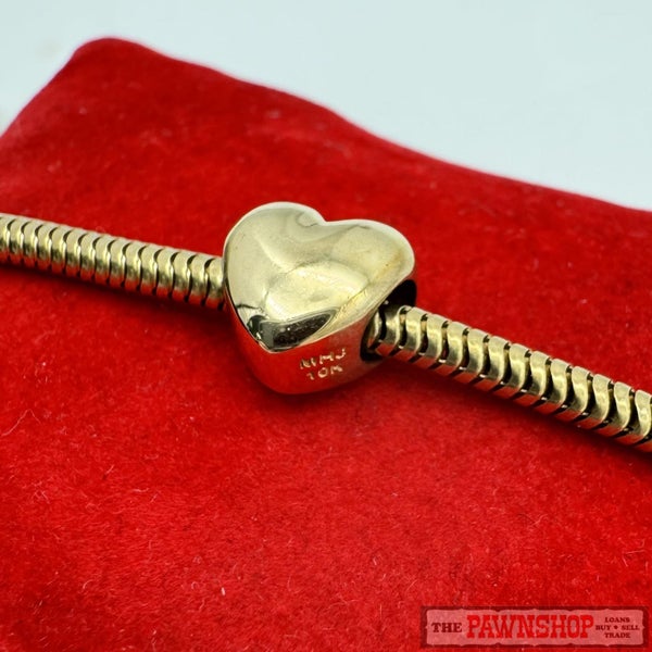 Michael Hill 10ct Yellow Gold Heart Charm Carousel 3