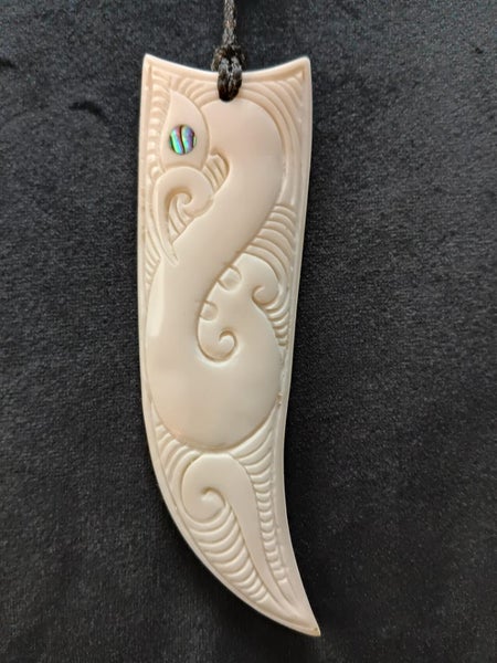 Bone Carving - Medium Tusk Pendant in Giftbox Carousel 1