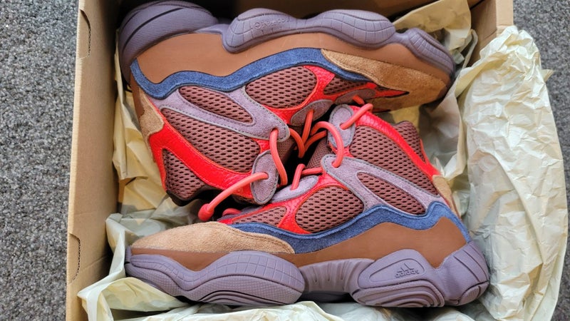 Yeezy 500 Sneakers Sumac. Size 8.5 *NEW* Carousel 1