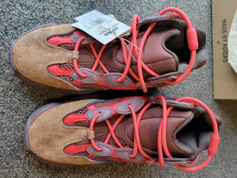 Yeezy 500 Sneakers Sumac. Size 8.5 *NEW* Carousel 2