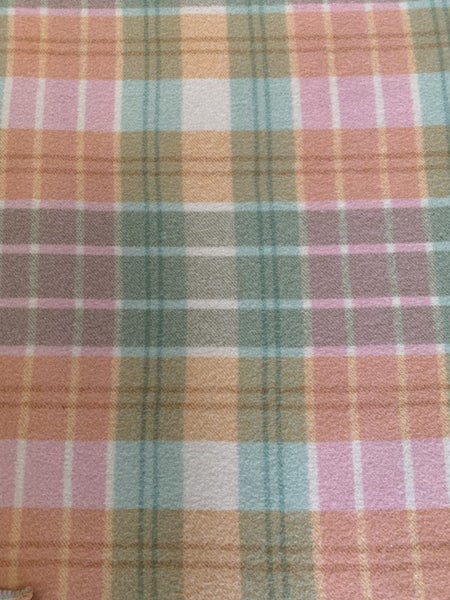 Vintage Woollen Blanket - Fontana 175 cm x 210 cm Carousel 1