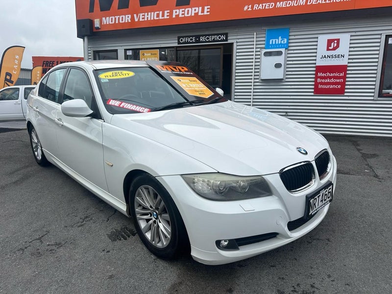 2011 BMW 325i *LOW KM*62863271077377111
